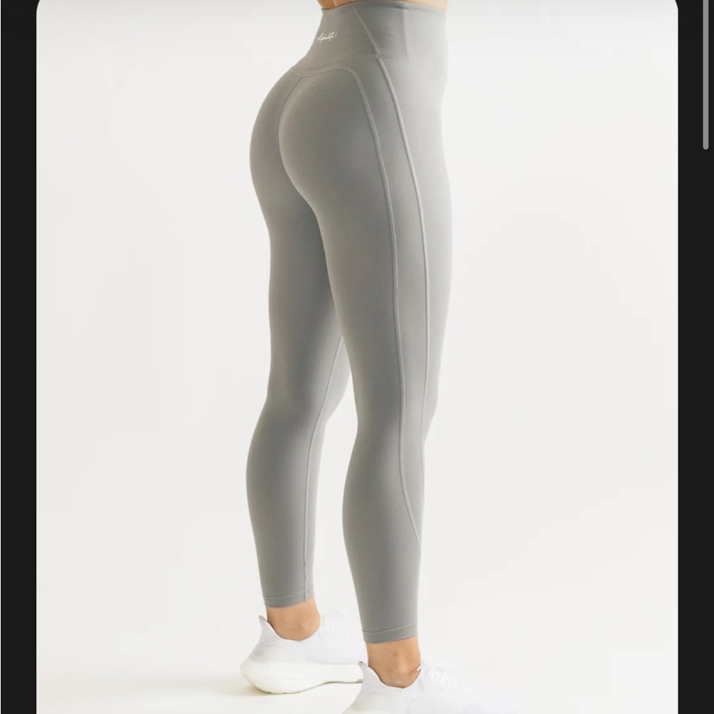 Alphalete pulse surge leggings S